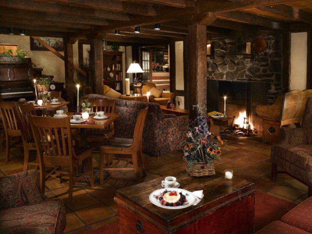 Ski Tip Lodge Restaurant